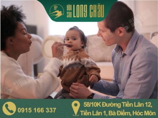 hình cho bé ăn yến và chữ