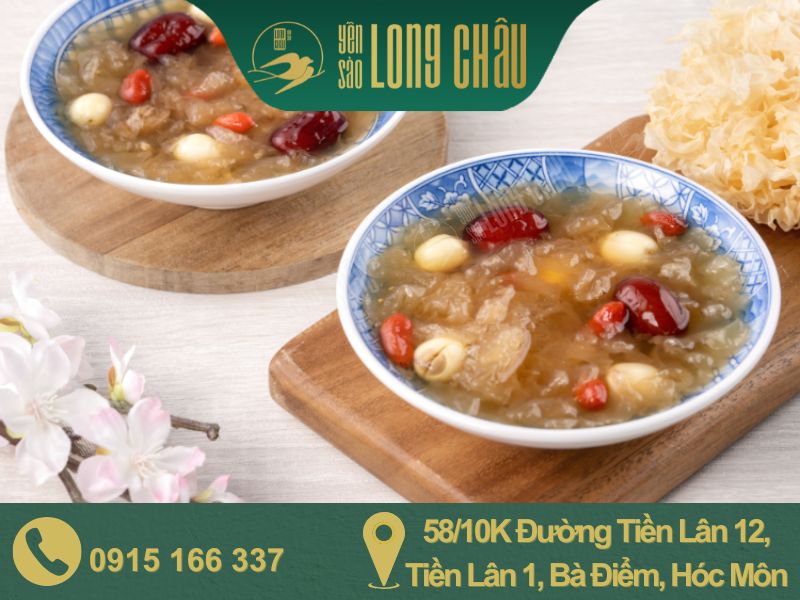 hình yến chưng nấm tuyết táo đỏ và chữ