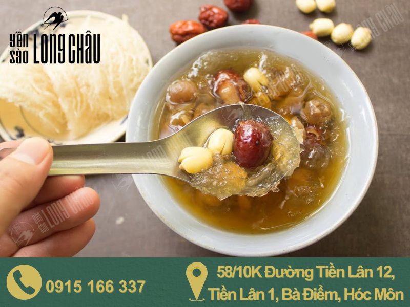 Hình ảnh yến chưng táo đỏ hạt sen và chữ