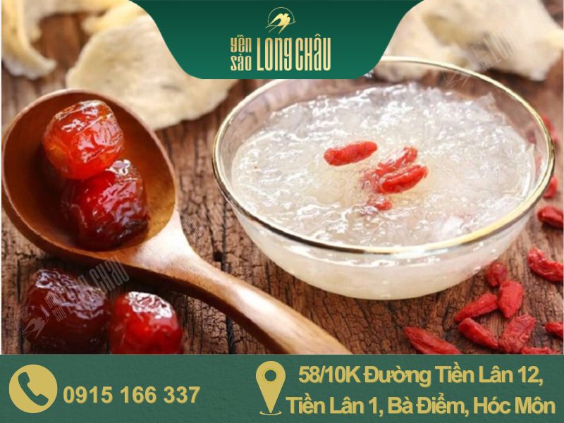 Hình ảnh yến chưng táo đỏ và chữ